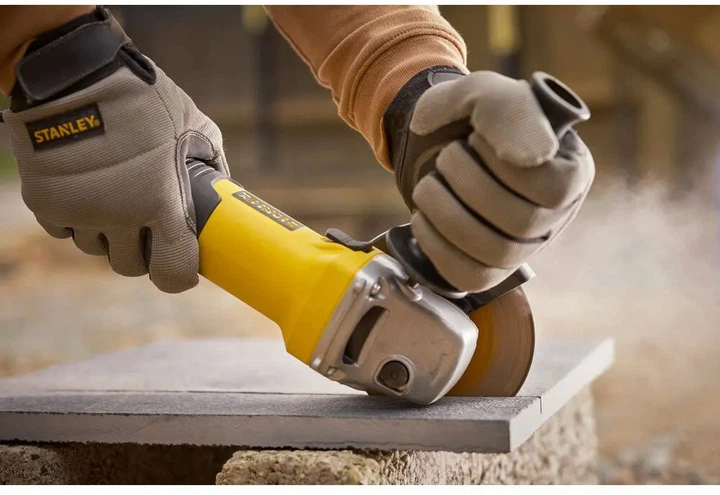 Угловая шлифовальная машина Stanley FatMax 1100 Вт, 11000 об/мин, d=125 мм FMEG225VS - Фото 3 Угловая шлифовальная машина Stanley FatMax 1100 Вт, 11000 об/мин, d=125 мм FMEG225VS - изображение 3