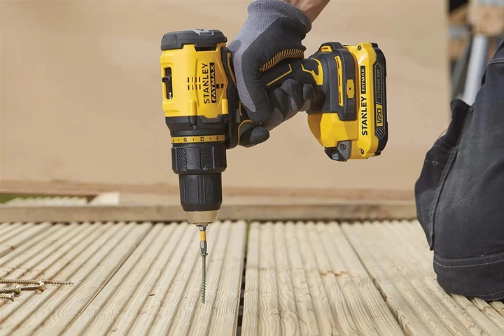 Дрель-шуруповерт бесщеточный аккумуляторный Stanley FatMax 20V MAX, 18 В, 2 Ач, 60 Нм SFMCD710D2K - Фото 3 Дрель-шуруповерт бесщеточный аккумуляторный Stanley FatMax 20V MAX, 18 В, 2 Ач, 60 Нм SFMCD710D2K - изображение 3