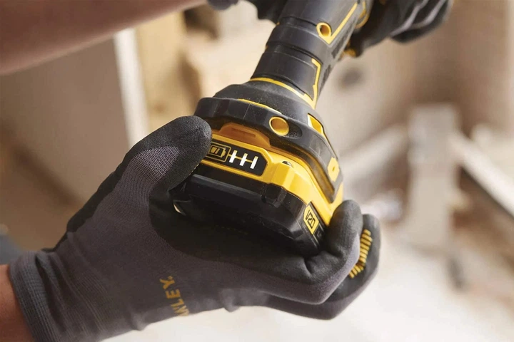 Дрель-шуруповерт бесщеточный аккумуляторный Stanley FatMax 20V MAX, 18 В, 2 Ач, 60 Нм SFMCD710D2K - Фото 6 Дрель-шуруповерт бесщеточный аккумуляторный Stanley FatMax 20V MAX, 18 В, 2 Ач, 60 Нм SFMCD710D2K - изображение 6