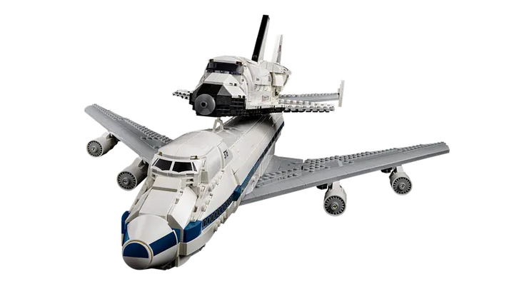 Zestaw klocków LEGO Icons Shuttle Carrier Aircraft 2417 elementów (10360) - obraz 5