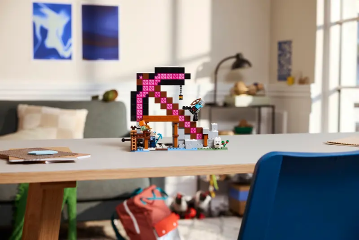 Zestaw klocków LEGO Minecraft Kilofowa kopalnia, 530 el. 21277 (5702017815510) - obraz 7