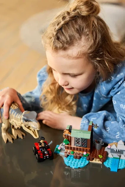 Конструктор LEGO Jurassic World Побег по реке от тираннозавра 199 элементов (76975) - изображение 4