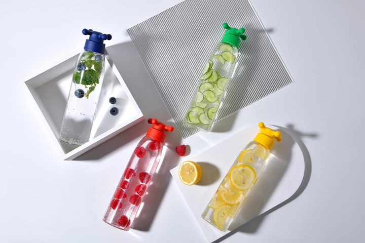  Butelka szklana Benetton 500 ml Niebieska (BE-0798-BL) - obraz 6