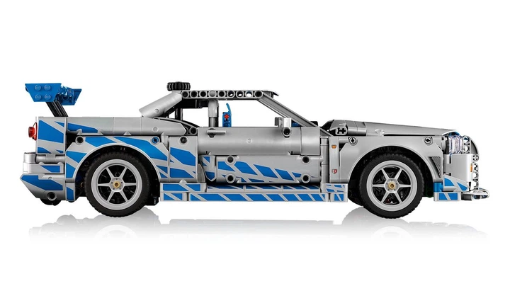 Конструктор Lego Technic Двойной форсаж: автомобиль Nissan Skyline