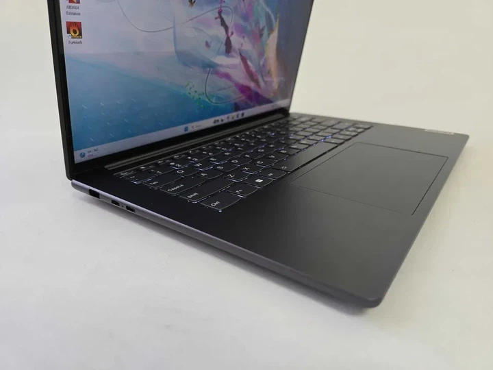 Ноутбук Lenovo Slim 7 Pro X (2022) R9 6900HS/RTX 3050/RAM 32GB/IPS 3K 120Hz Б\В - зображення 2