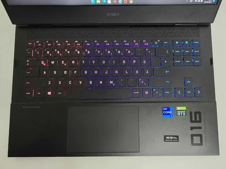 Ноутбук HP Omen 16 (2022) I7 12700H/RTX 3070/RAM 16GB/SSD 1TB/QHD 165Hz Б\В - Фото 4 Ноутбук HP Omen 16 (2022) I7 12700H/RTX 3070/RAM 16GB/SSD 1TB/QHD 165Hz Б\В - изображение 4