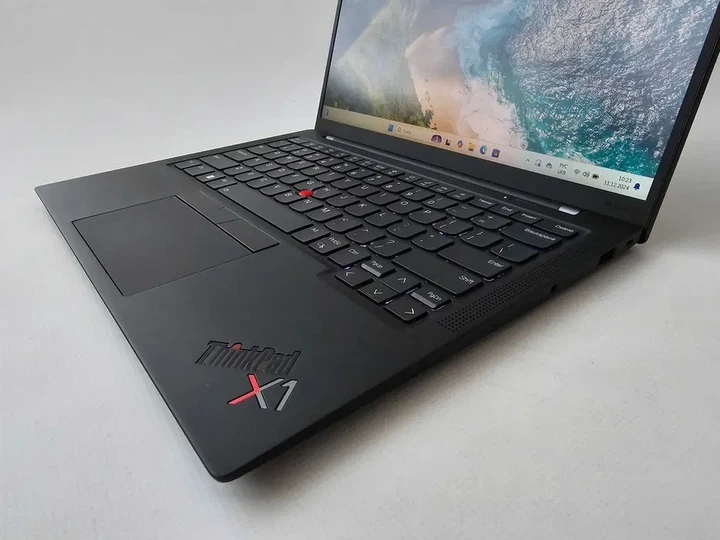 Ноутбук Lenovo ThinkPad X1 Carbon Gen 10 I7 1255U/RAM 16GB/SSD 500GB/WIN 11 Б\В - зображення 11