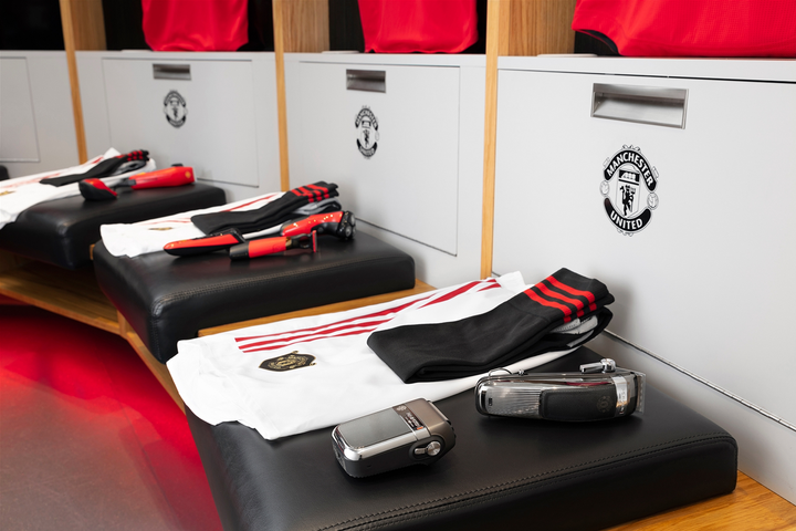 Машинка для стрижки волосся Remington Heritage Manchester United Edition HC9105 - зображення 4