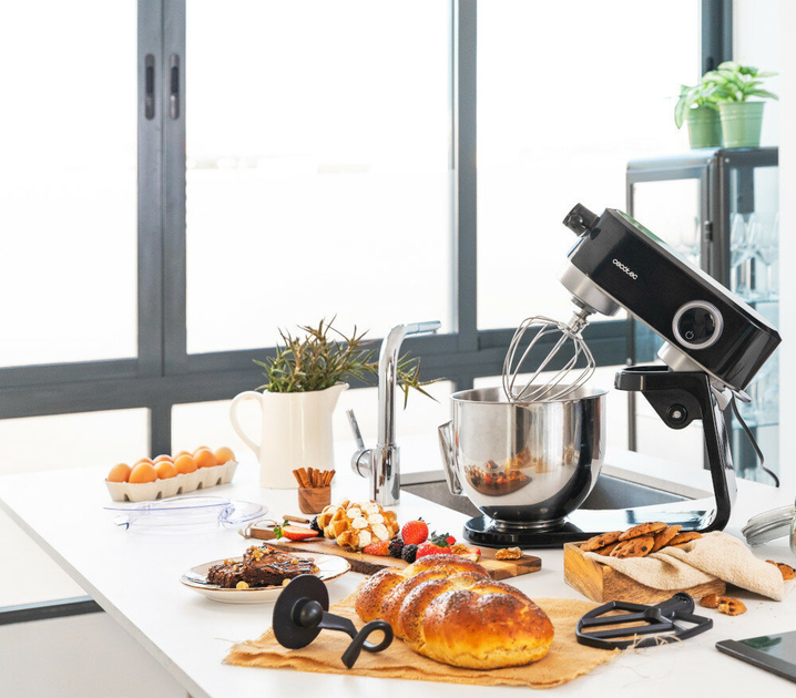 Robot planetarny Cecotec Twist&Fusion 4000 Luxury Black 4169 czarny - obraz 2