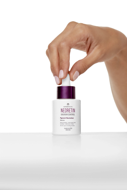 Serum do twarzy Cantabria Labs Neoretin Discrom Control na przebarwienia 30 ml (8470002111363) - obraz 3