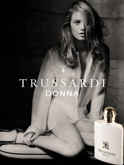 Тестер Парфюмированная вода для женщин Trussardi Donna Trussardi 100 мл - Фото 4 Тестер Парфюмированная вода для женщин Trussardi Donna Trussardi 100 мл - изображение 4