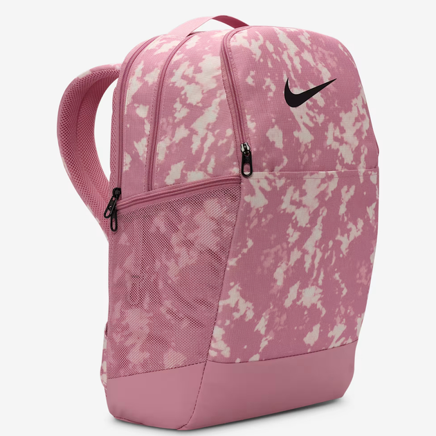 Рюкзак жіночий спортивний тканинний 24л вміщує формат А4 Nike Nk Brsla M Bkpk - 9.5 AOP HJ8244-699 Рожевий (197602784954) - зображення 3