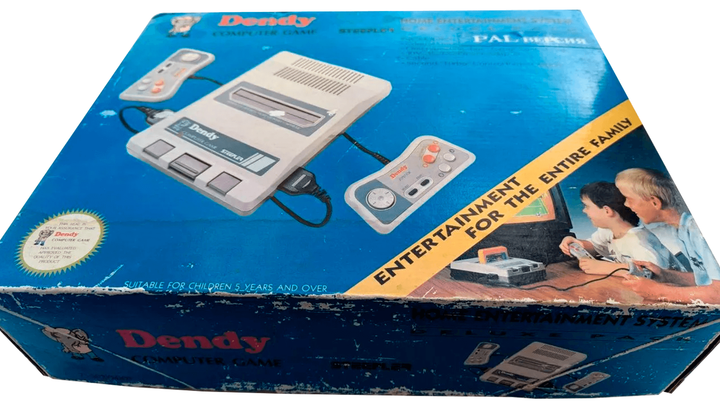 Коробка Steepler Famicom Dendy Classic 90х Blue Б/У – фото, отзывы