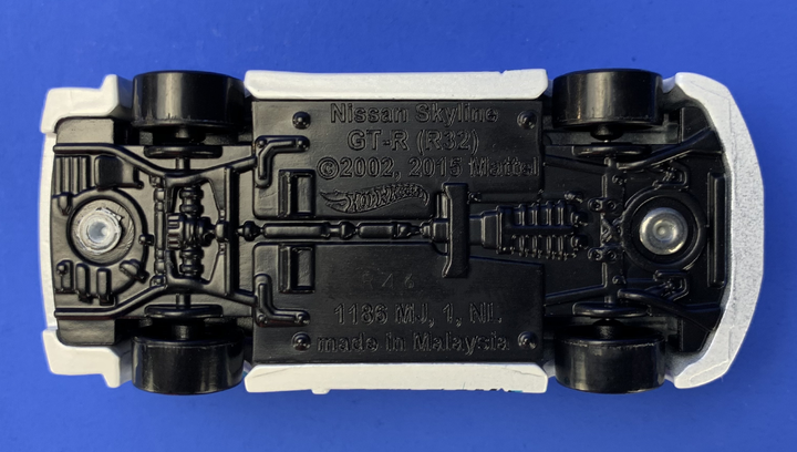 Машинка Базова Hot Wheels Godzilla Nissan Skyline GT-R (R32