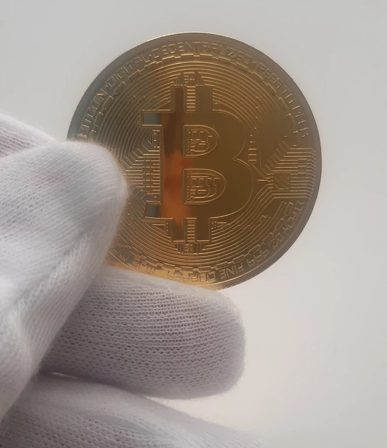 Сувенирная монета Биткоин(Bitcoin) BTC, на подарок в капсуле - изображение 6