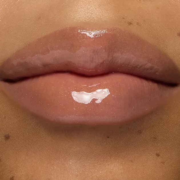 Блеск для губ SKKN BY KIM Nude 06 Lip Shimmer Gloss, Kim Kardashian - Фото 5 Блеск для губ SKKN BY KIM Nude 06 Lip Shimmer Gloss, Kim Kardashian - изображение 5