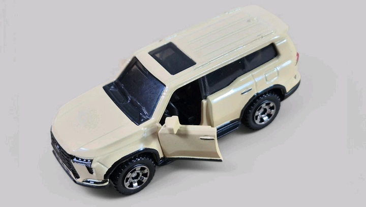 Тематична Машинка Matchbox 2024 Lexus GX Moving Parts 1:64 JBW62