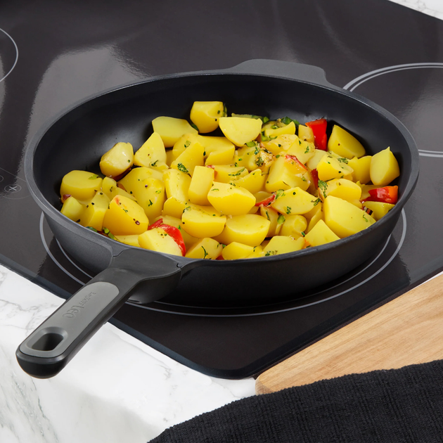 Patelnia Berghoff Stone+ Non Stick czarna 20 cm (5413821374871) - obraz 7