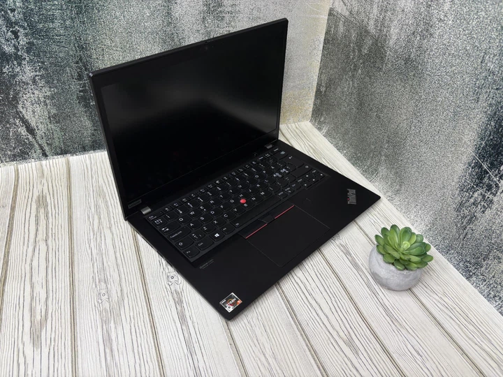 Бизнес-ноутбук Lenovo ThinkPad X13 Gen 1 |13.3