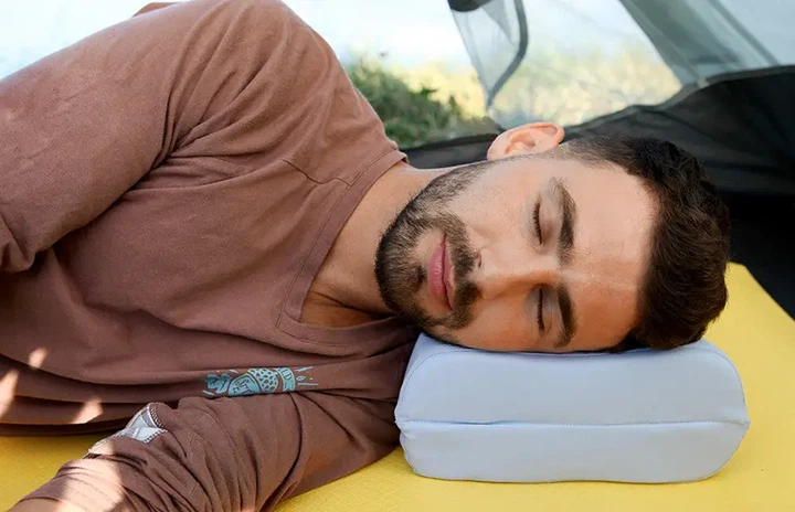 Походная ортопедическая подушка для сна Travel Pillow, Correct Shape (XL) - Фото 4 Походная ортопедическая подушка для сна Travel Pillow, Correct Shape (XL) - изображение 4