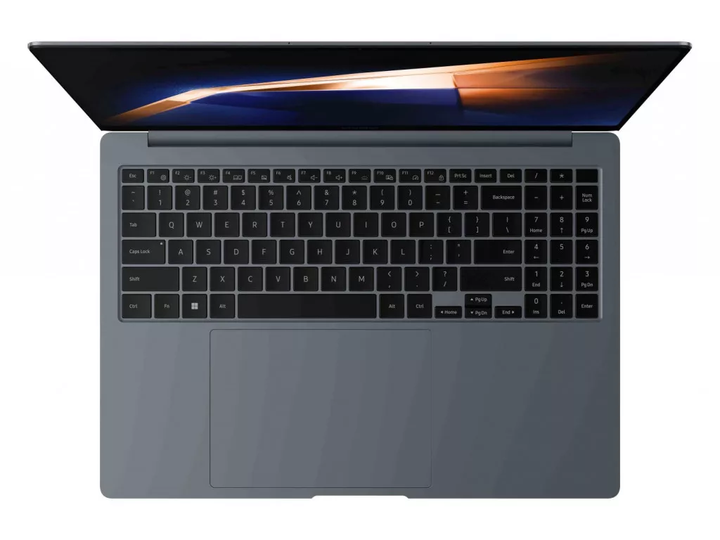 Ноутбук Samsung Galaxy Book4 Ultra 16" AMOLED 2880x1800 120 Гц / Intel Core Ultra 7 155H 1,4 ГГц / NVIDIA GeForce RTX 4050 / RAM 16 ГБ / LPDDR5X / SSD 1 ТБ / Windows 11 Home / 1,86 кг (NP960XGL-XG2US) - изображение 2