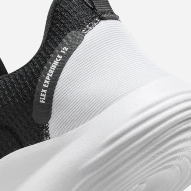 Чоловічі кросівки для бігу Nike Flex Experience Rn 12 DV0740-004 40 (7US) Чорні з білим (196975889105) - зображення 7