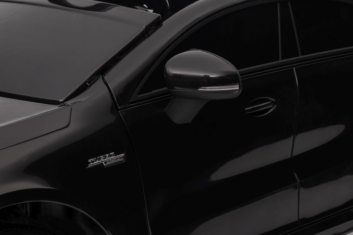 Samochód elektryczny dla dzieci Lean Toys Mercedes CLA 45s AMG 4x4 lakierowany Czarny (5905991011620) - obraz 13