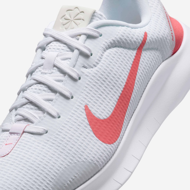 Жіночі кросівки для бігу Nike W Flex Experience Rn 12 DV0746-103 39 (8US) Білі (197602682038) - зображення 7
