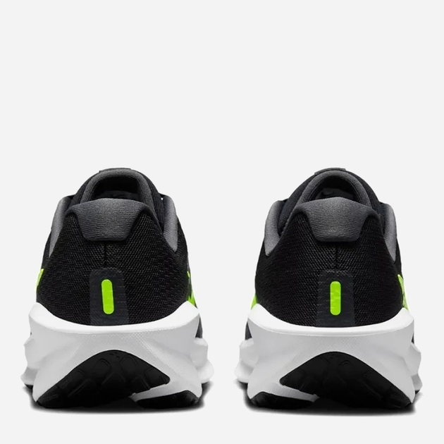 Buty do biegania męskie Nike Downshifter 13 FD6454-007 44.5 (10.5US) Czarne (197859136292) - obraz 4