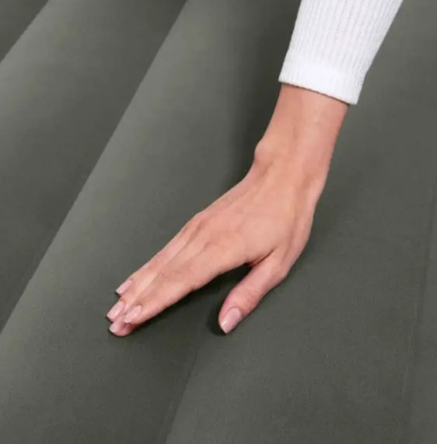 Надувний матрац Bestway 6713K Flocked Air Bed Single 185x76x25 см (IND-6713K) - Фото 5 Надувний матрац Bestway 6713K Flocked Air Bed Single 185x76x25 см (IND-6713K) - изображение 5