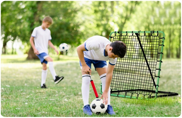 Bramka treningowa Neo Sport rebounder 120 x 120 cm (5903890611347) - obraz 7