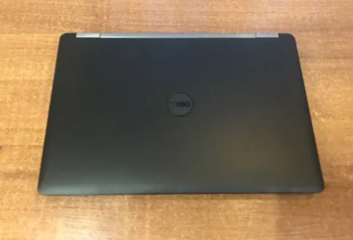 Ігровий ноутбук Dell Precision 3510 / 15.6" (1920x1080) IPS Touch / Intel Core i7-6700HQ (4 (8) ядра по 2.6 - 3.5 GHz) / 16 GB DDR4 / 256 GB SSD / AMD FirePro W5130M, 2 GB GDDR5, 128-bit / WebCam б/в - зображення 3
