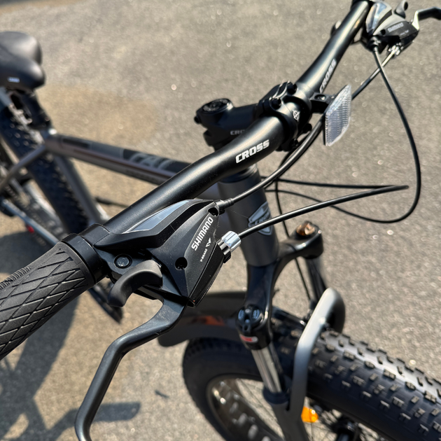 Фетбайк алюминиевый 26/4.0 Kayot с амортизатором, внедорожник велосипед Shimano широкие колеса черно-серый - Фото 5 Фетбайк алюминиевый 26/4.0 Kayot с амортизатором, внедорожник велосипед Shimano широкие колеса черно-серый - изображение 5