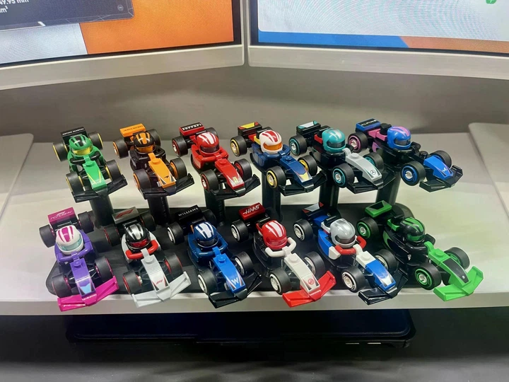 Стенд Подставка для 12 Конструкторов (6х6) Minifigures Мини