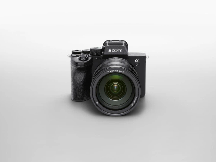 Бездзеркальний фотоапарат Sony Alpha A7 IV + FE 24-105mm F/4 G OSS
