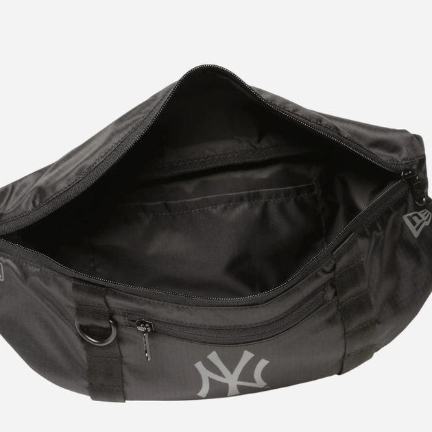 Torebka nerka New Era Mlb Waist Bag Bob 12145412 Czarna (0194087489138) - obraz 4