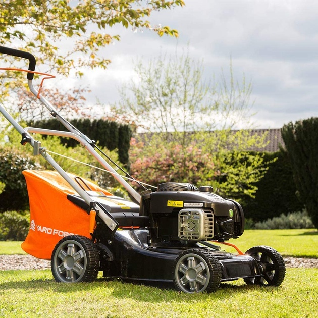 Бензинова газонокосарка Yard Force 300e gm b41 Push 41 см Двигун Briggs & Stratton серії 300E - зображення 1