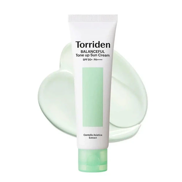 Солнцезащитный тонирующий крем для лица Torriden Balanceful Tone-up Sun Cream SPF 50+ PA++++, 60 мл - Фото 2 Солнцезащитный тонирующий крем для лица Torriden Balanceful Tone-up Sun Cream SPF 50+ PA++++, 60 мл - изображение 2