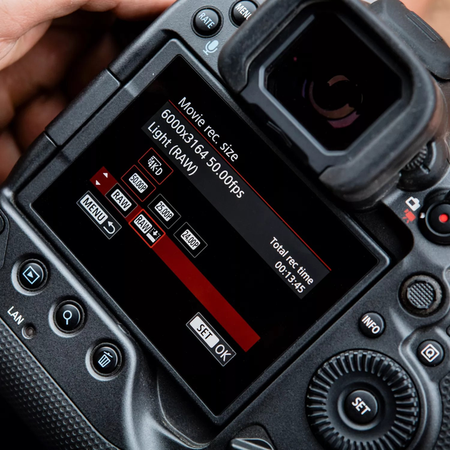 Фотоапарат Canon EOS R3 Body Black (4895C004) - зображення 9