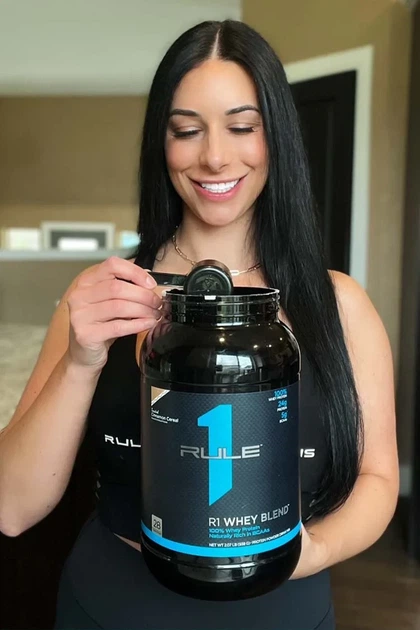 Сывороточный протеин концентрат R1 Whey Blend 2.24kg рул 1 ван - изображение 9