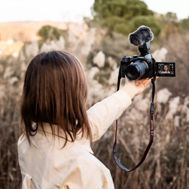 Фотоапарат Canon EOS R7 Body Black (5137C003) - зображення 13