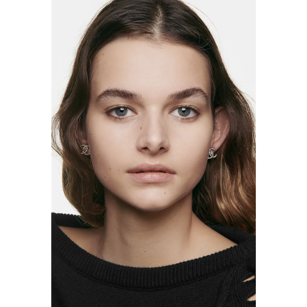 Тональний крем Chanel Les Beiges Healthy Glow зволожувальний B20 30 мл (3145891847246) - зображення 4
