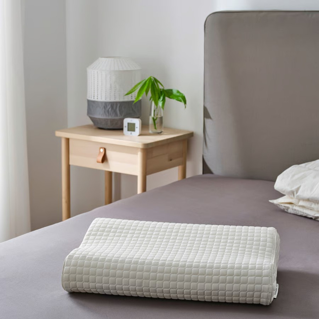 Подушка IKEA ROSENSKÄRM ортопедична біла сон на боці/спині 33 x 50 см (904.443.66) - зображення 5