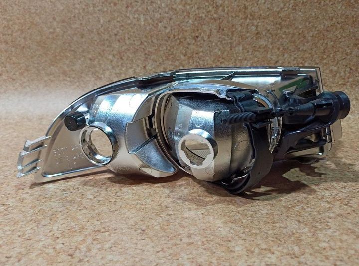 Фара противотуманная 2 лампы левая аналог 1Z0941701C туманка Шкода (Skoda) Октавия А5 2008-2013 - изображение 3