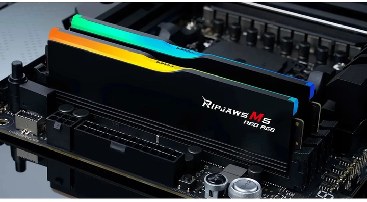 Pamięć RAM G.Skill DDR5-6000 65536MB PC5-48000 (Kit of 2x32768MB) Ripjaws M5 Neo RGB Black (F5-6000J3636F32GX2-RM5NRK) - obraz 4