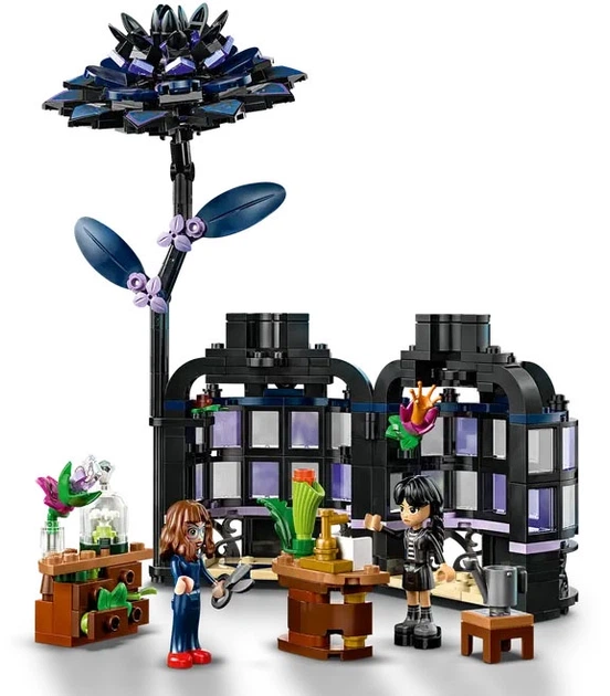 Конструктор LEGO Wednesday Цветок черной георгины 358 деталей