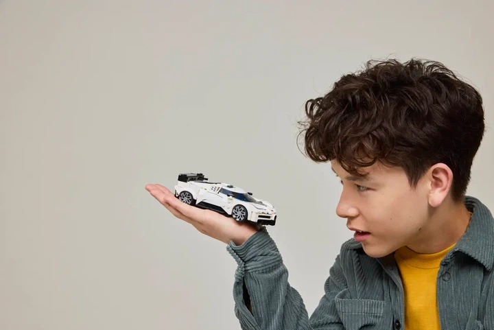 Конструктор LEGO Speed Champions Спортивный гиперкар Bugatti Centodieci 291 деталь (77240) - Фото 5 Конструктор LEGO Speed Champions Спортивный гиперкар Bugatti Centodieci 291 деталь (77240) - изображение 5