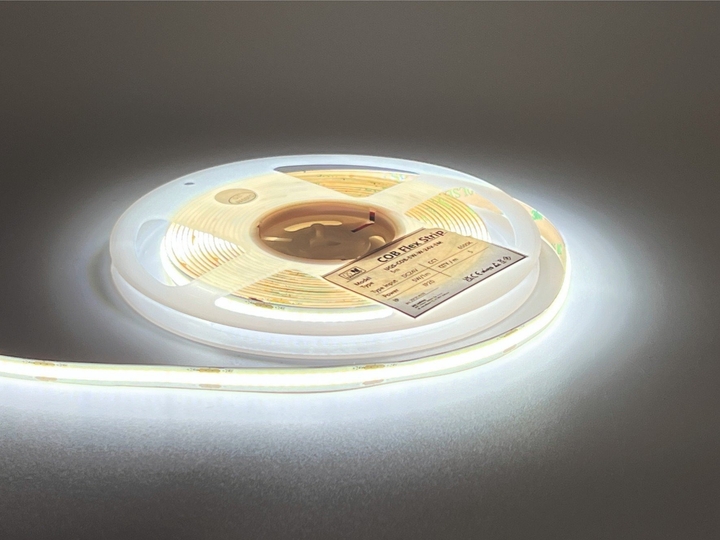Світлодіодна стрічка MW Lighting Тип COB 5 Вт 320 кристалів/м² CRI >90 24 6500K IP20 5 м білий (UQS-COB-5W-W-24V-5m) - зображення 2