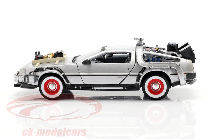 Автомобіль Welly DeLorean Назад в майбутнє III 1:24 130-22444 (4891761124441) (955555911437406) - Уцінка - зображення 7