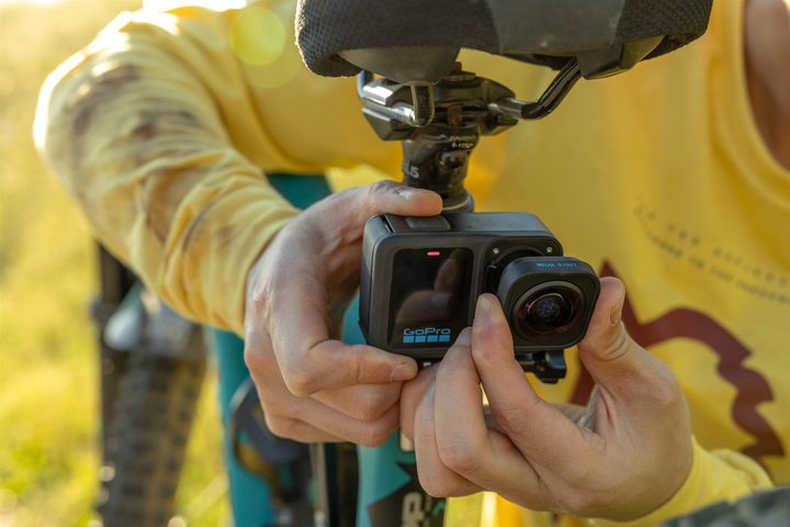 Moduł obiektywu GoPro Ultra Wide Lens Mod do GoPro HERO13 Black (AEWAL-001) - obraz 18
